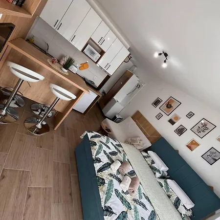Dan I Noc Apartment *