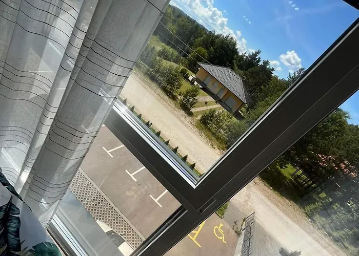 Dan I Noc 아파트 Divčibare