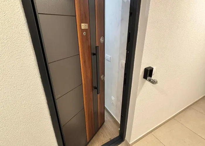 아파트 Dan I Noc Divčibare